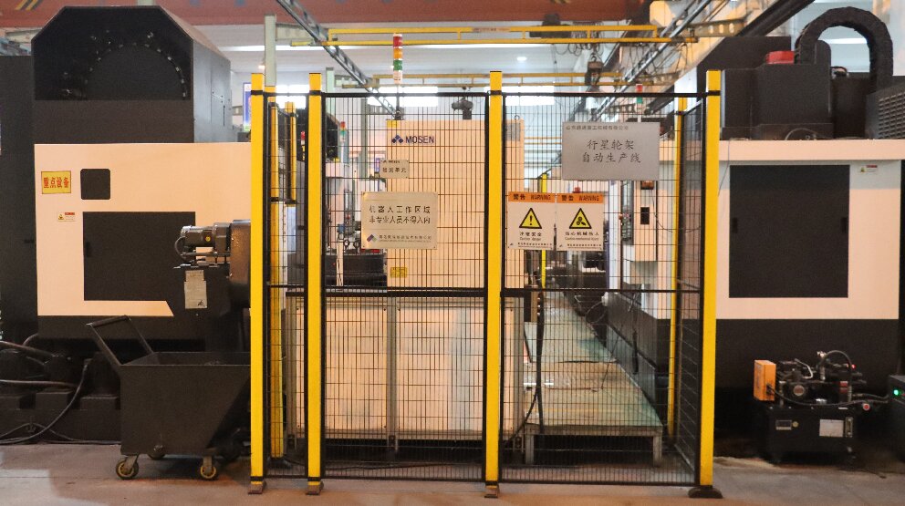 Drive bridge of the underground loading machine 3 m³ Drive bridge of the underground loading machine 3 m³