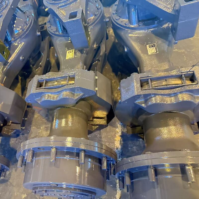 поворотный мост погрузчика грузоподъемностью 5 тонн