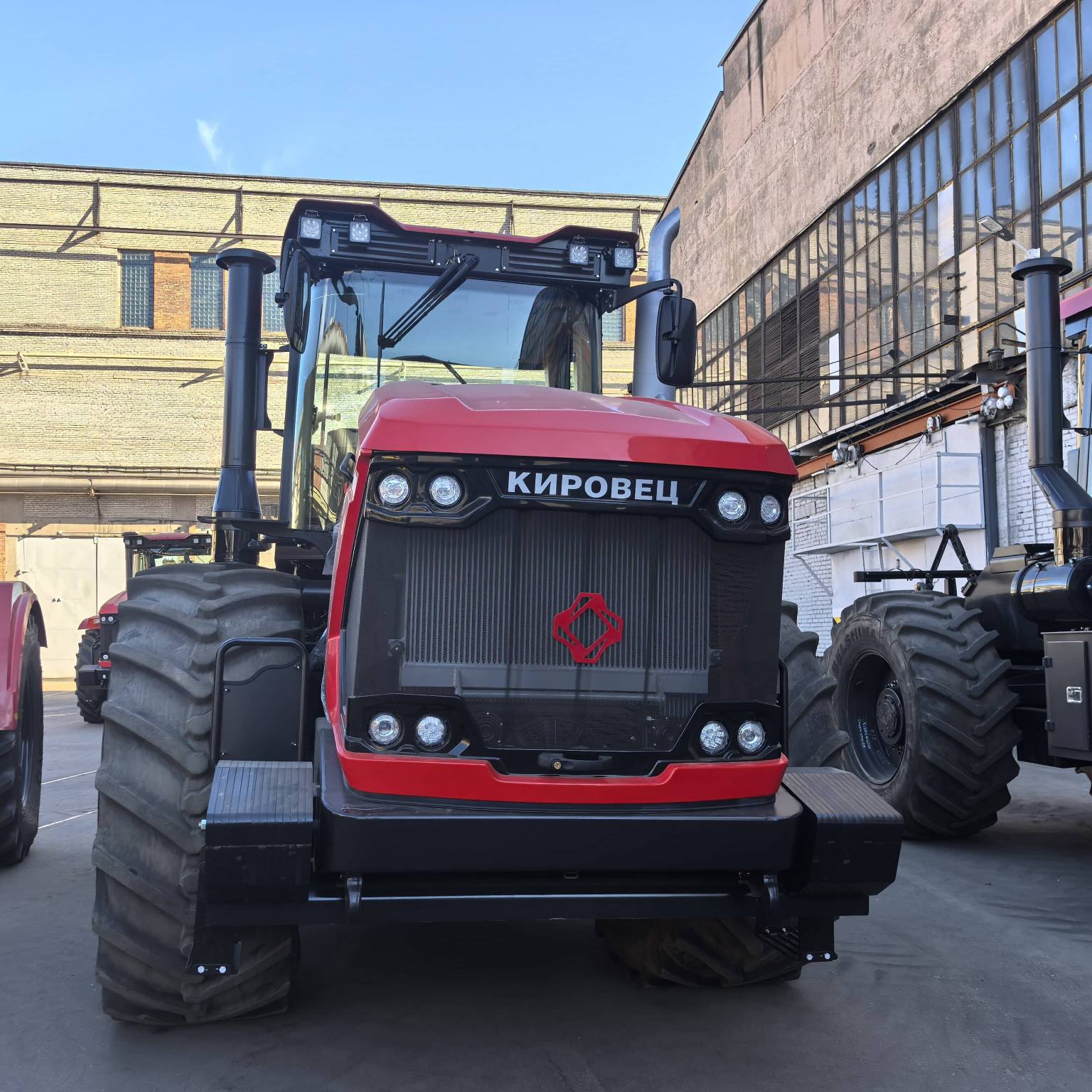 Ведущий мост трактора T400